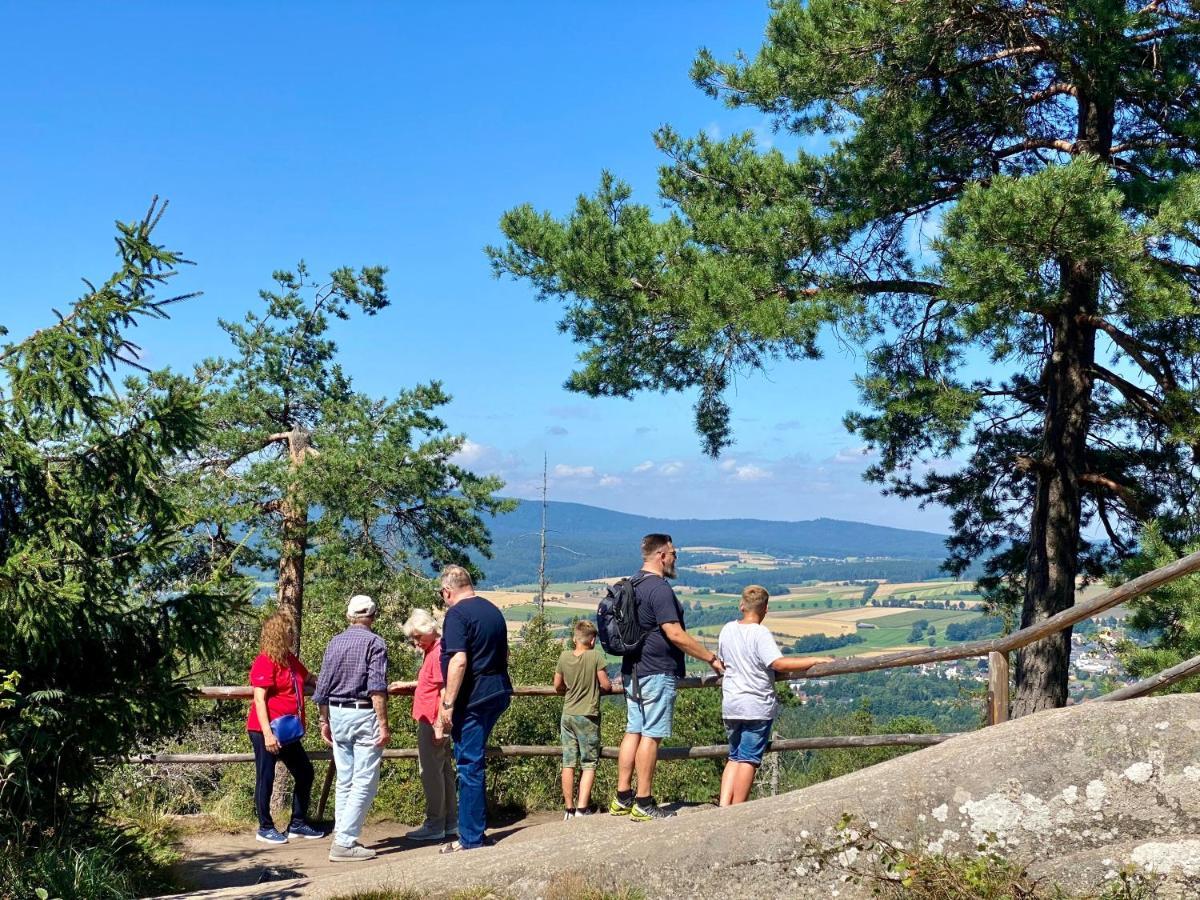 Ferienwohnung Oxana Im Naturpark Fichtelgebirge Schonwald  Exterior foto